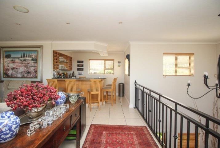 4 Bedroom Property for Sale in Bluewater Bay Eastern Cape